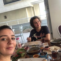 10/7/2018 tarihinde Sabiha E.ziyaretçi tarafından Cafe Pi'de çekilen fotoğraf