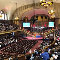Photo taken at The Moody Church by Hugo P. on 5/12/2018