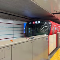 Photo taken at Marunouchi Line Akasaka-mitsuke Station (M13) by 南北 東. on 6/11/2022