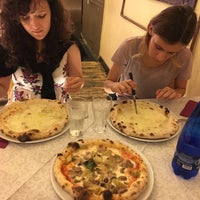Снимок сделан в Pizzeria Pisa Le Tre Forchette пользователем Ertan ⚡. 7/29/2017