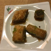 Sini Ev Boregi Baklava Da Ev Yapimi Bir Tepsi Su Boregi 30 Tl Yerine 14 9 Tl Eve Teslimat Ve Gel Al Servislerde 3 Ay Gecerlidir Bursa Firsaton