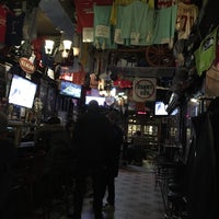 Foto scattata a Foley&amp;#39;s NY Pub &amp;amp; Restaurant da Eliška K. il 1/10/2020