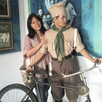 Photo taken at Museum Sumpah Pemuda by susi-ivvaty on 9/3/2014