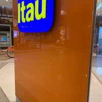 Photo taken at Itaú by Guilherme T. on 5/16/2019