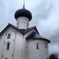 Photo taken at Церковь Симеона Богоприимца by Даниил П. on 11/2/2013