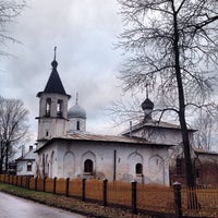 Photo taken at Церковь Рождества Богородицы на Михалице by Даниил П. on 11/3/2013