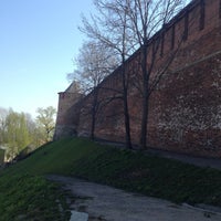 รูปภาพถ่ายที่ Nizhny Novgorod Kremlin โดย Даниил П. เมื่อ 5/10/2013