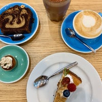 Photo taken at Cloud Cakes by Sandra I. on 10/20/2019