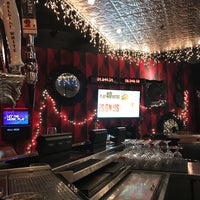 12/30/2017에 reigny님이 Elixir - A Local Lounge에서 찍은 사진
