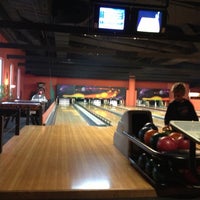 Photo taken at Equinoxe Bowling by Tom N. on 10/28/2012