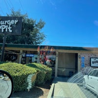 Photo taken at Burger Pit by Karen L. on 9/23/2022