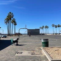 Photo taken at Venice Beach Basketball Courts by Karen L. on 2/13/2022
