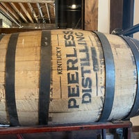 10/20/2021 tarihinde Karen L.ziyaretçi tarafından Kentucky Peerless Distilling Company'de çekilen fotoğraf
