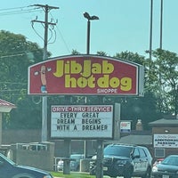 Photo taken at Jib Jab Hot Dog Shoppe by Karen L. on 7/26/2021