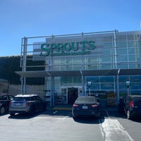 Photo taken at Sprouts Farmers Market by Carl U. on 3/23/2022