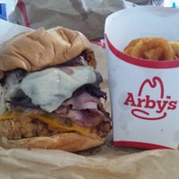 Photo taken at Arby&amp;#39;s by Ken Y. on 2/15/2015