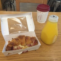 Photo taken at Pret A Manger by Maximilian R. on 9/1/2016