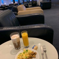 Photo taken at Lufthansa Business Lounge by Maximilian R. on 7/27/2019