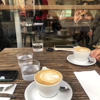 Photo taken at Exchange Specialty Coffee by RA  ✨🤍 on 5/28/2020