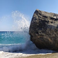 Photo taken at Spiaggia del Malpasso by Andrea C. on 9/5/2022