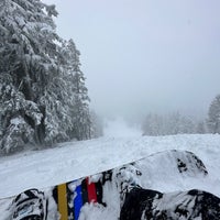 12/10/2022 tarihinde Justin M.ziyaretçi tarafından Mt. Hood Meadows Ski Resort'de çekilen fotoğraf