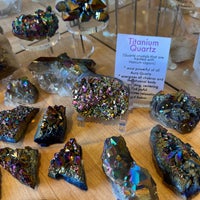 Photo taken at Sedona Crystal Vortex Gift Stores by C C. on 10/29/2022