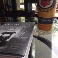 4/25/2014にMichael P.がCuppys Coffee and Smoothiesで撮った写真