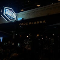 Foto tomada en Cruz Blanca Brewery &amp; Taquería  por Fit Bandar 🏋🏻‍♂️ . el 8/26/2023