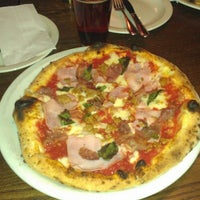 Photo taken at Famoso Neapolitan Pizzeria by Dado V. on 11/29/2012