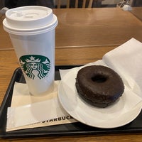 Photo taken at Starbucks by いちご 1. on 1/27/2022