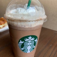 Photo taken at Starbucks by Carlos E. on 5/21/2022