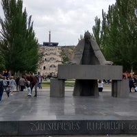 Photo taken at Ալեքսանդր Թամանյանի արձան by Mitriy K. on 5/6/2018