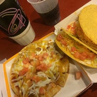 Photo taken at Taco Bell by Таня Я. on 3/7/2017