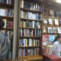 Photo taken at SBS Librería Internacional - Sucursal Palermo by Flor D. on 3/29/2016
