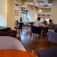 Photo taken at cafe Escape by とみた た. on 6/28/2020
