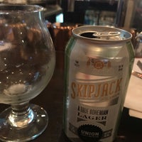 Photo taken at Pickled Pig Pub by r0bb0 on 9/7/2019