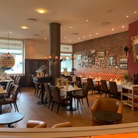 Foto scattata a Restaurant Buffet Olten da Jean-Marc H. il 4/21/2019