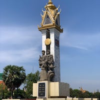 Photo taken at Wat Botum Park by Jean-Marc H. on 1/22/2019