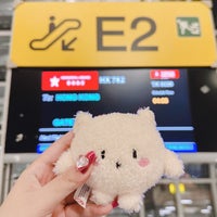 Photo taken at Gate E2 by kωcn on 5/17/2023