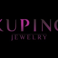 Photo prise au Xuping Jewelry par Алексей В. le12/11/2019