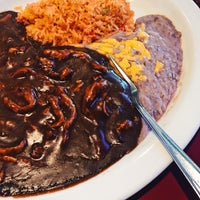 Das Foto wurde bei Ixtapa Family Mexican Restaurant von Quintin D. am 3/12/2017 aufgenommen