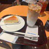 Photo taken at EXCELSIOR CAFFÉ by 水葵 on 8/6/2023