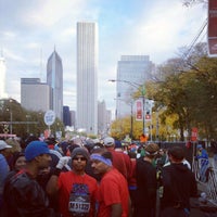 Photo taken at Bank of America Chicago Marathon by Ponce V. on 10/7/2012