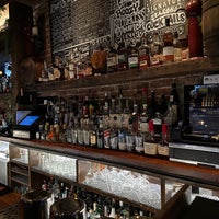 Das Foto wurde bei Alfie&amp;#39;s Bar &amp;amp; Kitchen von Waso D. am 2/10/2023 aufgenommen