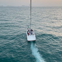 Снимок сделан в Amwaj Al Bahar Boats and Yachts Chartering пользователем Abdulrazaq A. 5/28/2023