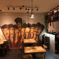 12/6/2019 tarihinde Dasha G.ziyaretçi tarafından Chmeli Suneli restauracja Gruzińska'de çekilen fotoğraf