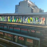 Photo taken at MTA Subway - 39th Ave (N/W) by Fionnulo B. on 12/13/2023