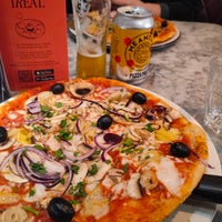 Photo taken at PizzaExpress by Fionnulo B. on 4/19/2024