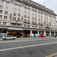 2/25/2024 tarihinde Fionnulo B.ziyaretçi tarafından Strand Palace Hotel'de çekilen fotoğraf