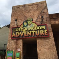 Photo taken at Lost Kingdom Adventure by Eza Ezadie M. on 5/2/2017